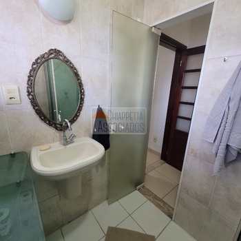 Apartamento em Santos, bairro José Menino