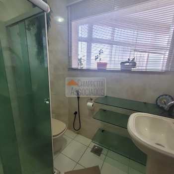 Apartamento em Santos, bairro José Menino