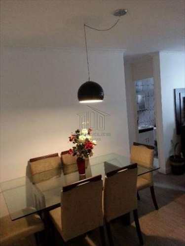 Apartamento, código 530 em São Paulo, bairro Vila Carmosina