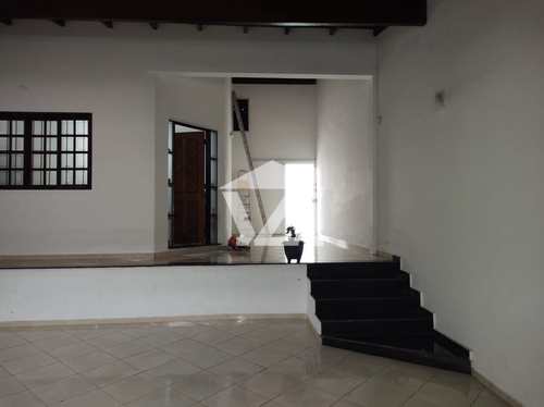 Casa, código 435 em Mogi das Cruzes, bairro Mogi Moderno