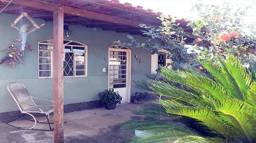 Casa, código 39 em Queimados, bairro Vila Camarim