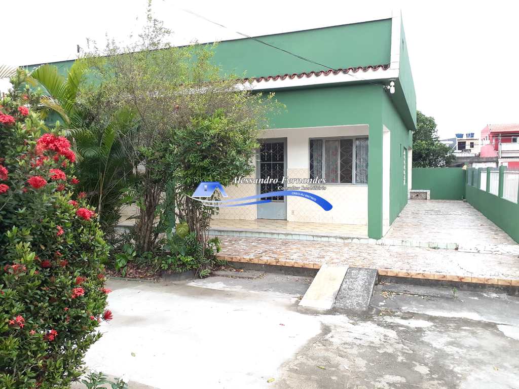 Casa em Queimados, no bairro Tinguá