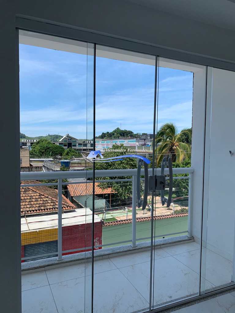Apartamento em Queimados, no bairro Centro