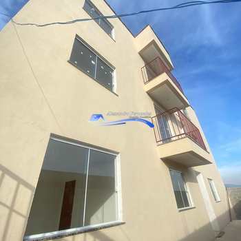 Apartamento em Queimados, bairro Vila Camarim