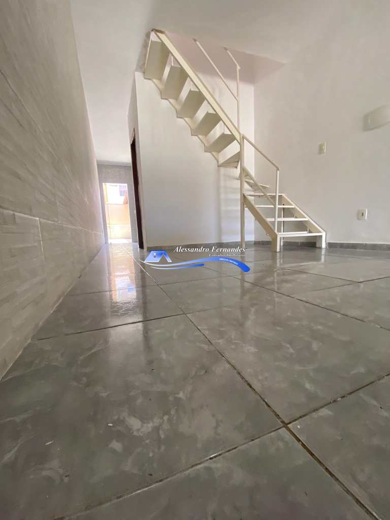 Casa em Queimados, no bairro Vila Pacaembu
