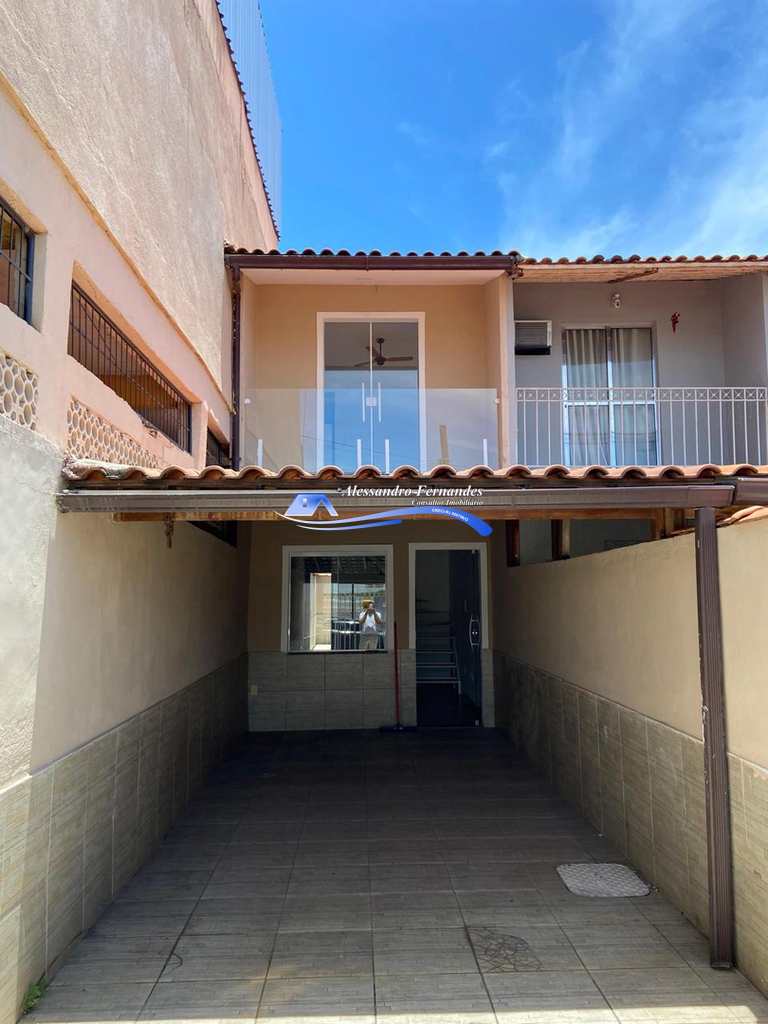 Casa em Queimados, no bairro Vila Pacaembu