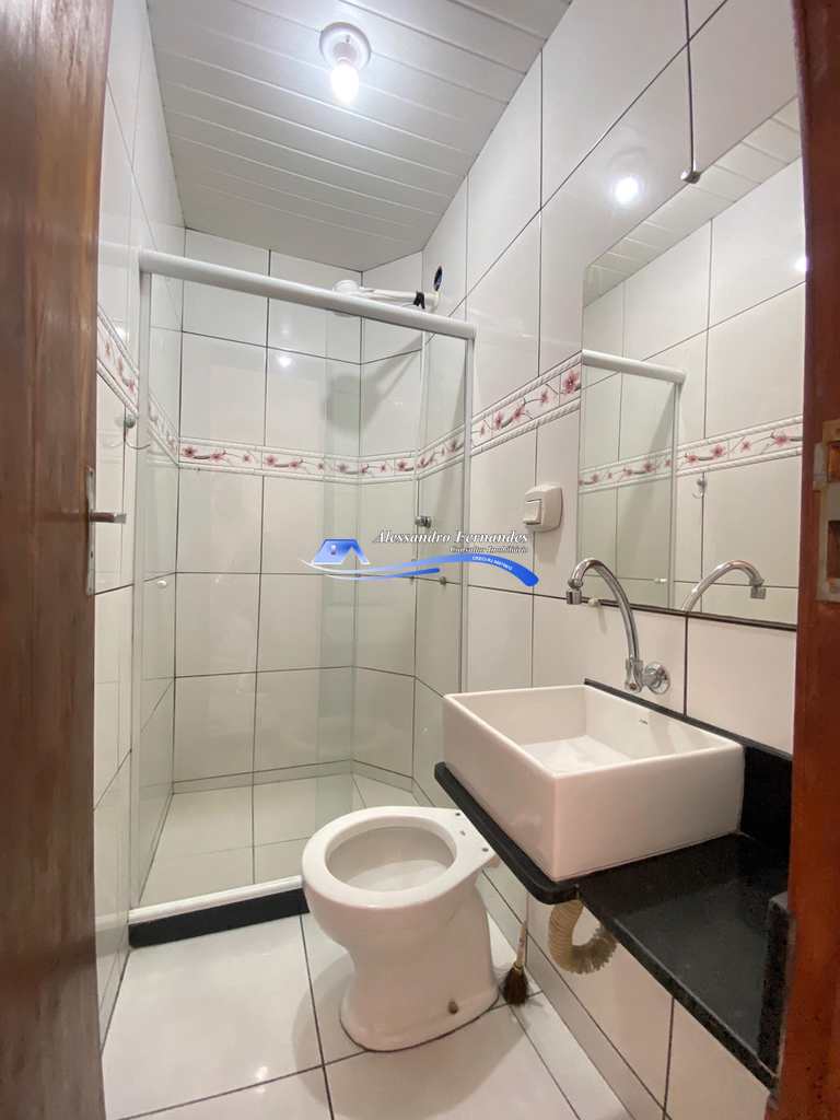 Casa em Queimados, no bairro Vila Pacaembu