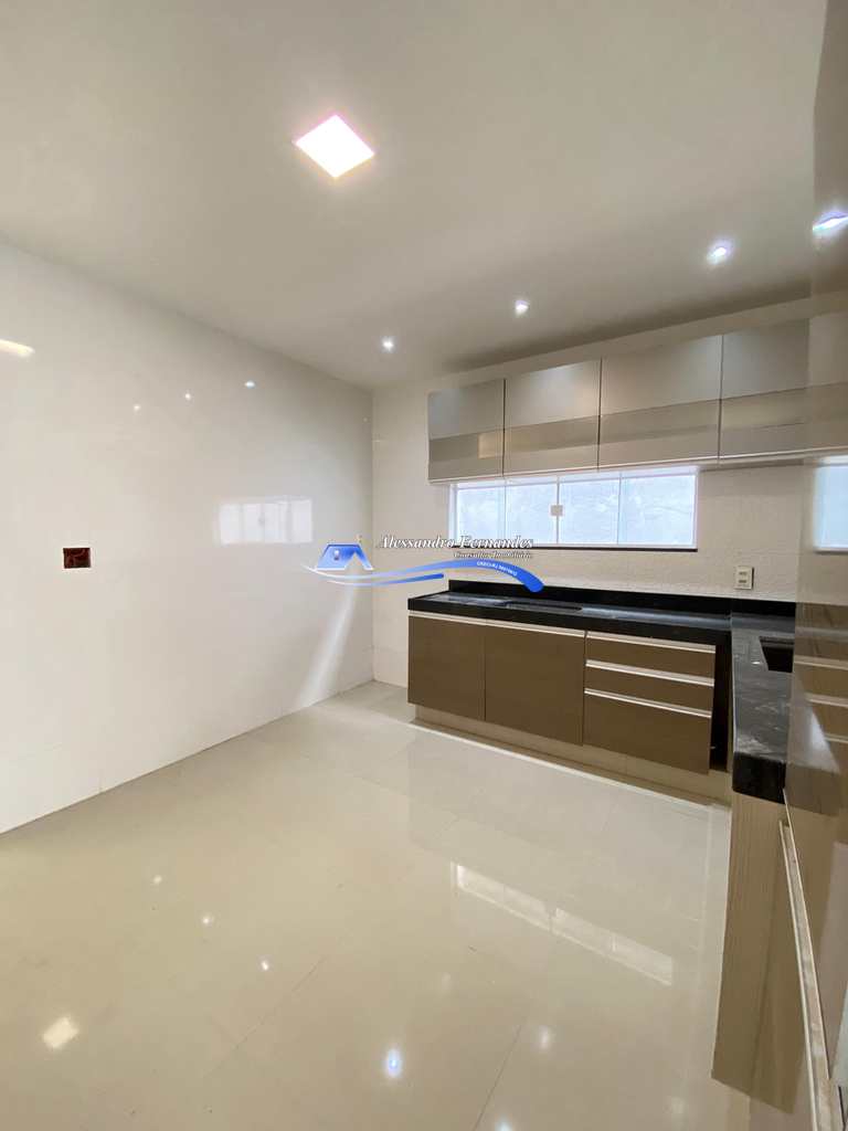 Casa em Queimados, no bairro Vila Camarim
