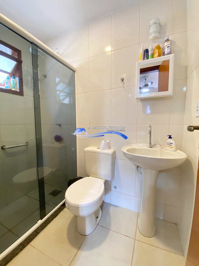 Casa em Queimados, no bairro Vila Pacaembu