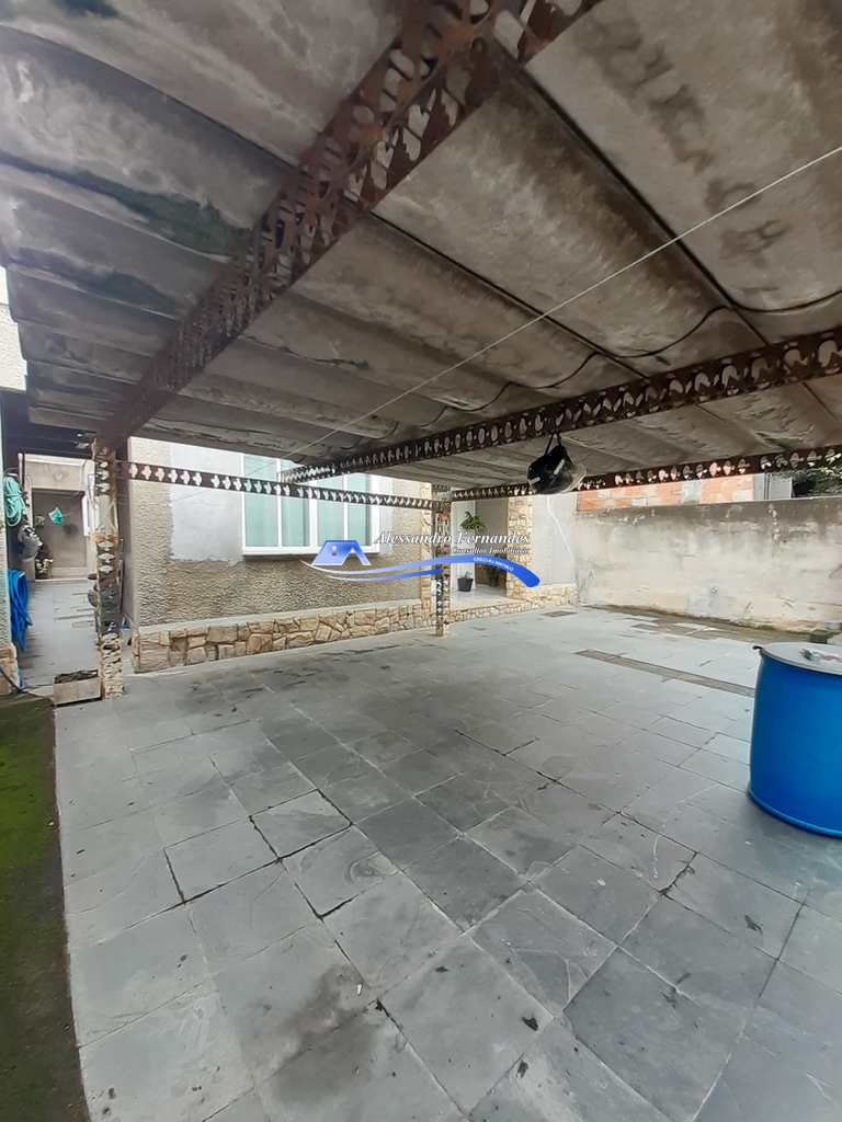 Casa em Queimados, no bairro Tinguá