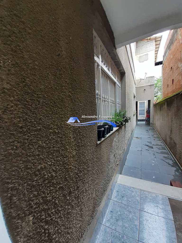 Casa em Queimados, no bairro Tinguá