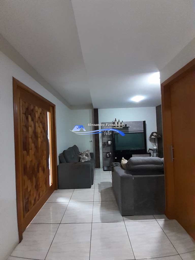 Casa em Queimados, no bairro Tinguá