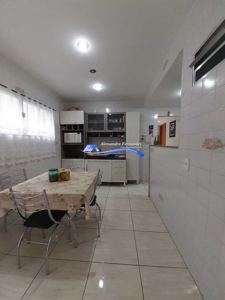 Casa em Queimados, no bairro Tinguá