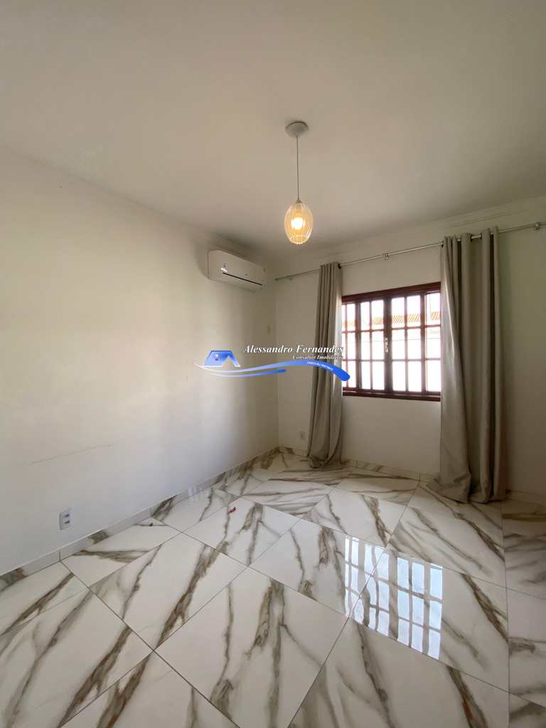 Casa em Queimados, no bairro Vila Pacaembu