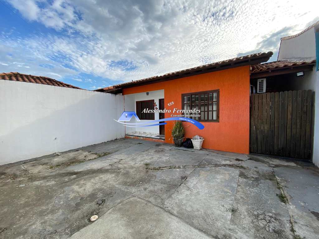 Casa em Queimados, no bairro Vila Pacaembu