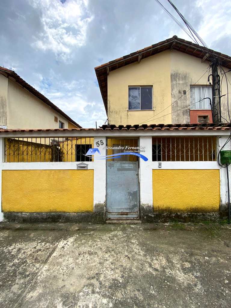 Casa de Condomínio em Queimados, no bairro Queimados