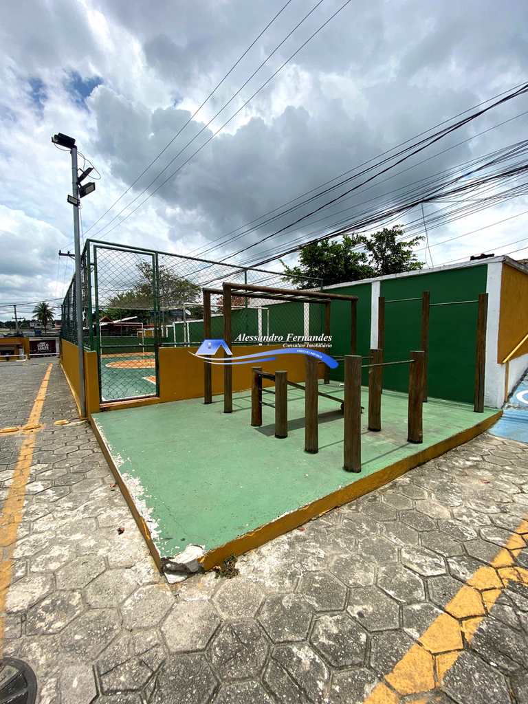 Casa de Condomínio em Queimados, no bairro Queimados