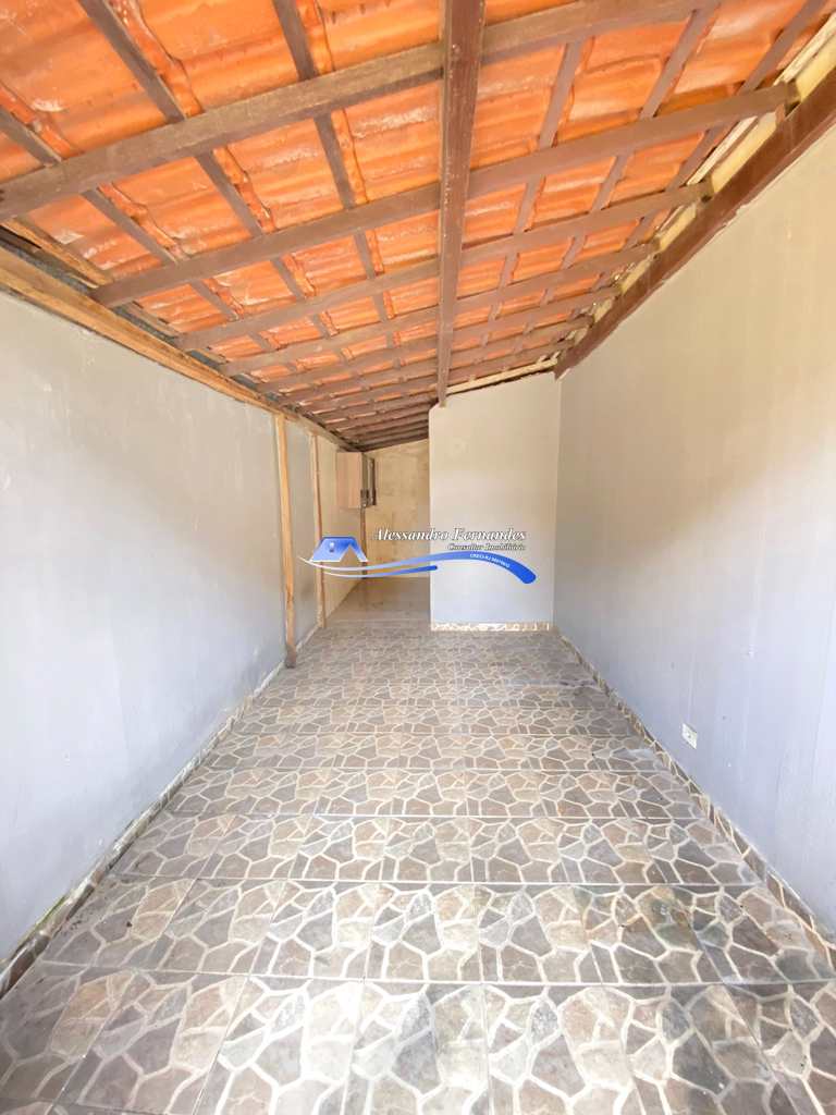 Casa de Condomínio em Queimados, no bairro Queimados