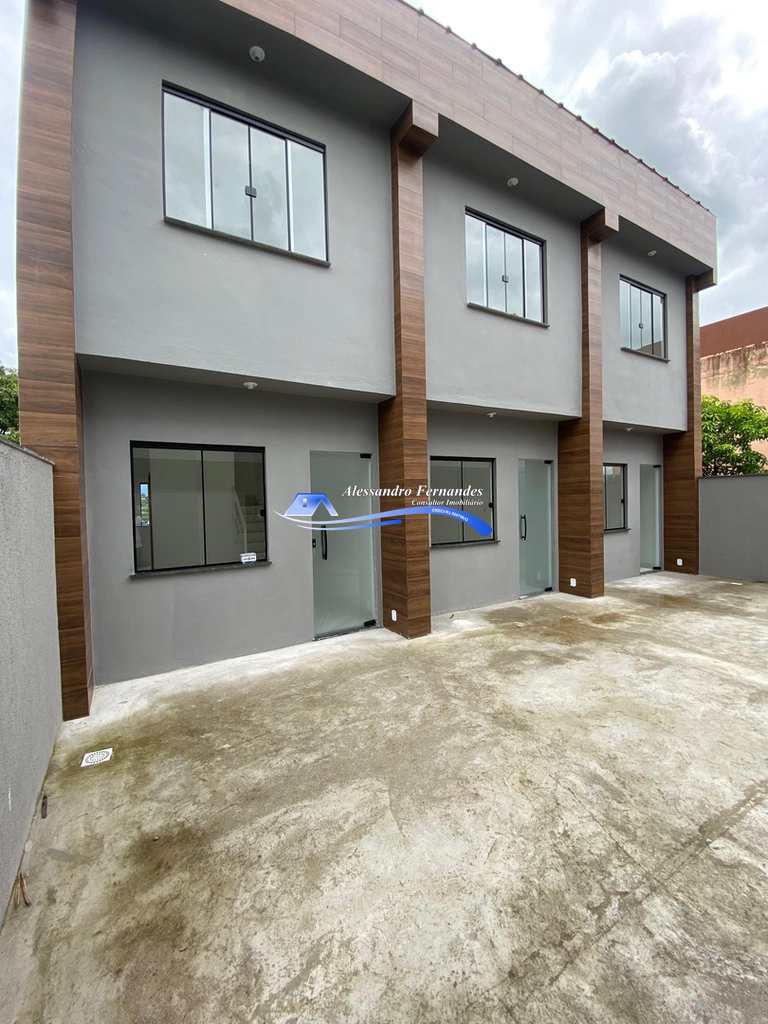 Casa em Queimados, no bairro do Carmo