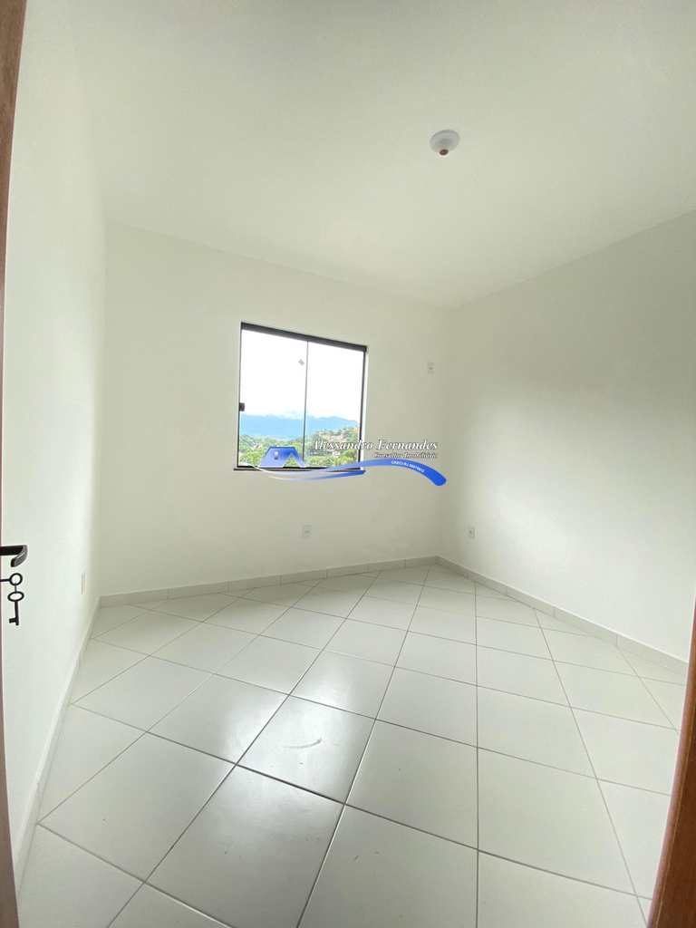 Casa em Queimados, no bairro do Carmo
