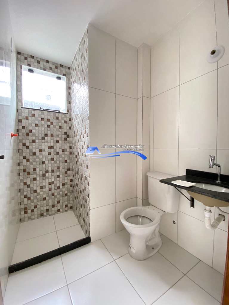 Casa em Queimados, no bairro do Carmo