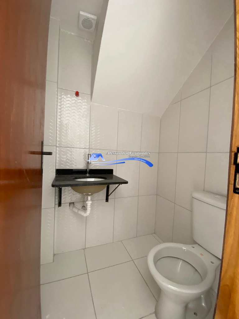 Casa em Queimados, no bairro do Carmo