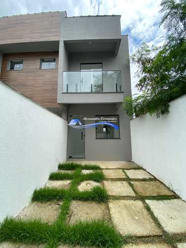 Casa, código 360 em Queimados, bairro do Carmo