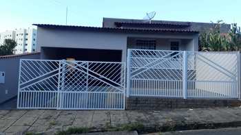 Casa, código 1524 em Alfenas, bairro Jardim Santa Maria
