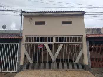 Casa, código 1659 em Alfenas, bairro Vila Teixeira