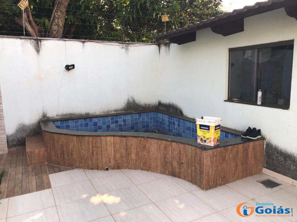 Casa em Vianópolis, no bairro Jardim São José