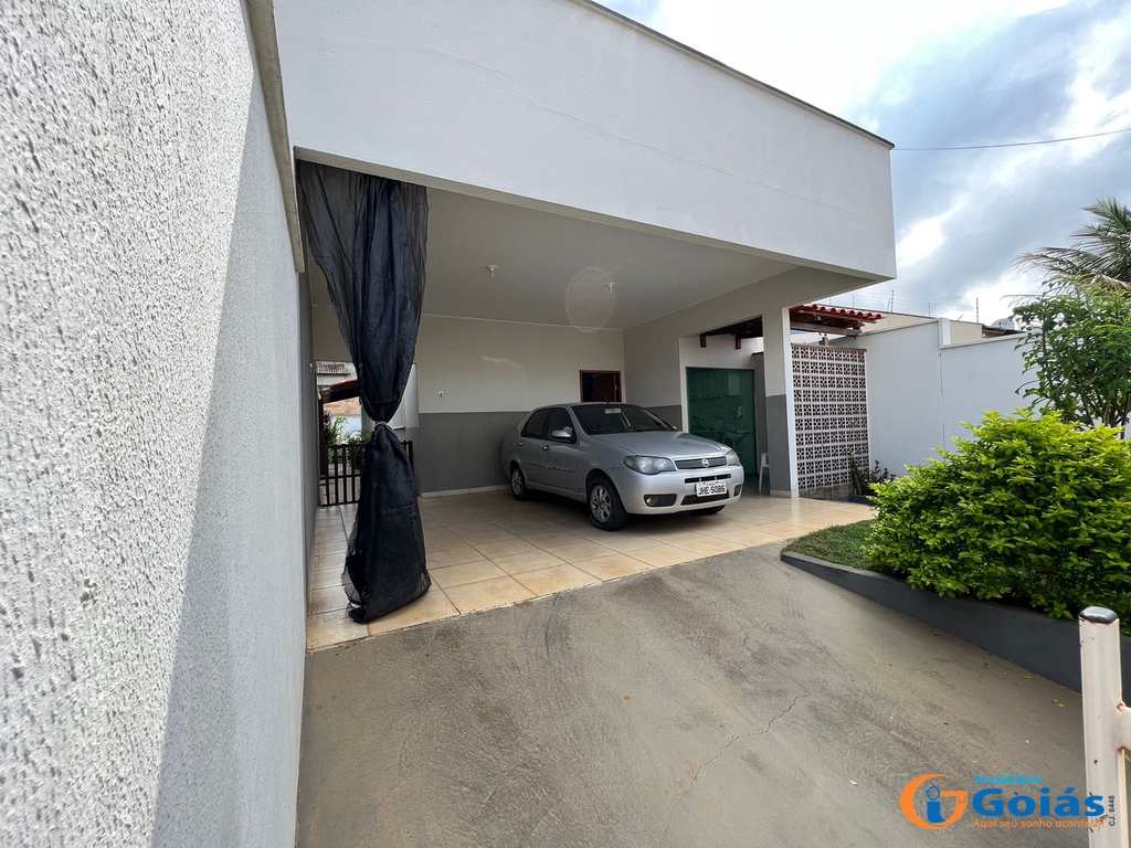 Casa em Vianópolis, no bairro Blazi I