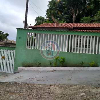 Casa em Mongaguá, bairro Pedreira