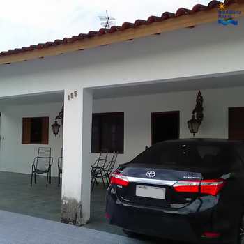 Casa em Ubatuba, bairro Perequê Açu