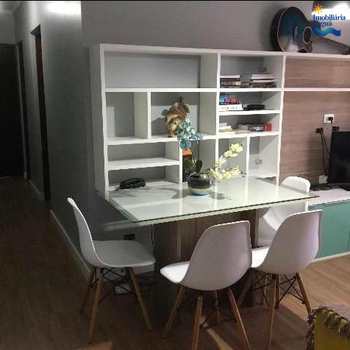Apartamento em Ubatuba, bairro Perequê Açu