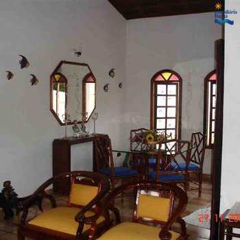 Casa em Ubatuba, bairro Perequê Mirim