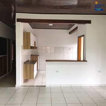 Casa em Ubatuba, bairro Silop