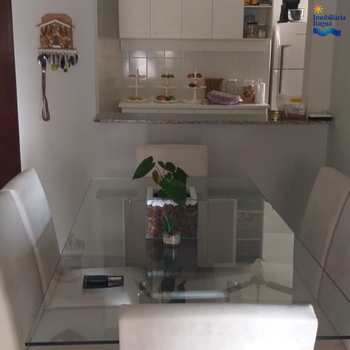 Apartamento em Ubatuba, bairro Centro