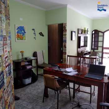 Apartamento em Ubatuba, bairro Itagua