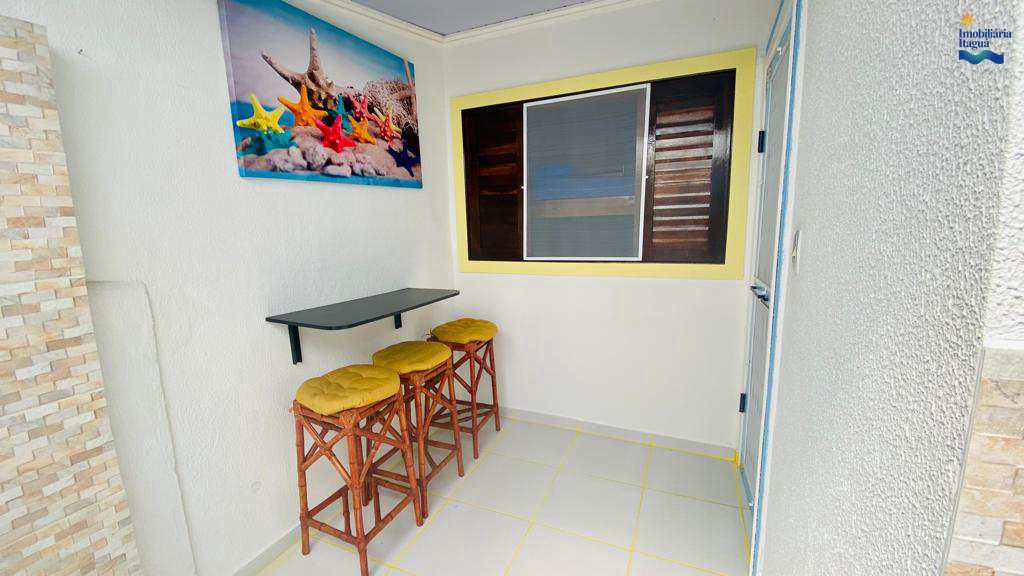 Casa em Ubatuba, no bairro Lázaro