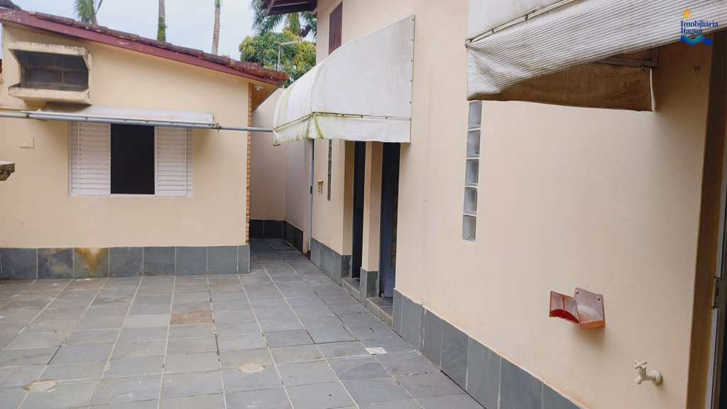 Casa em Ubatuba, no bairro Parque Vivamar