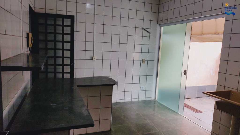 Casa em Ubatuba, no bairro Parque Vivamar