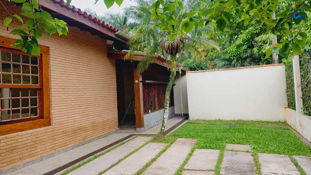 Casa em Ubatuba, no bairro Parque Vivamar