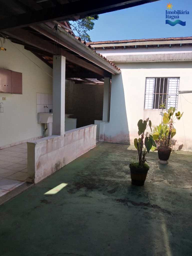 Casa em Ubatuba, no bairro Estufa I