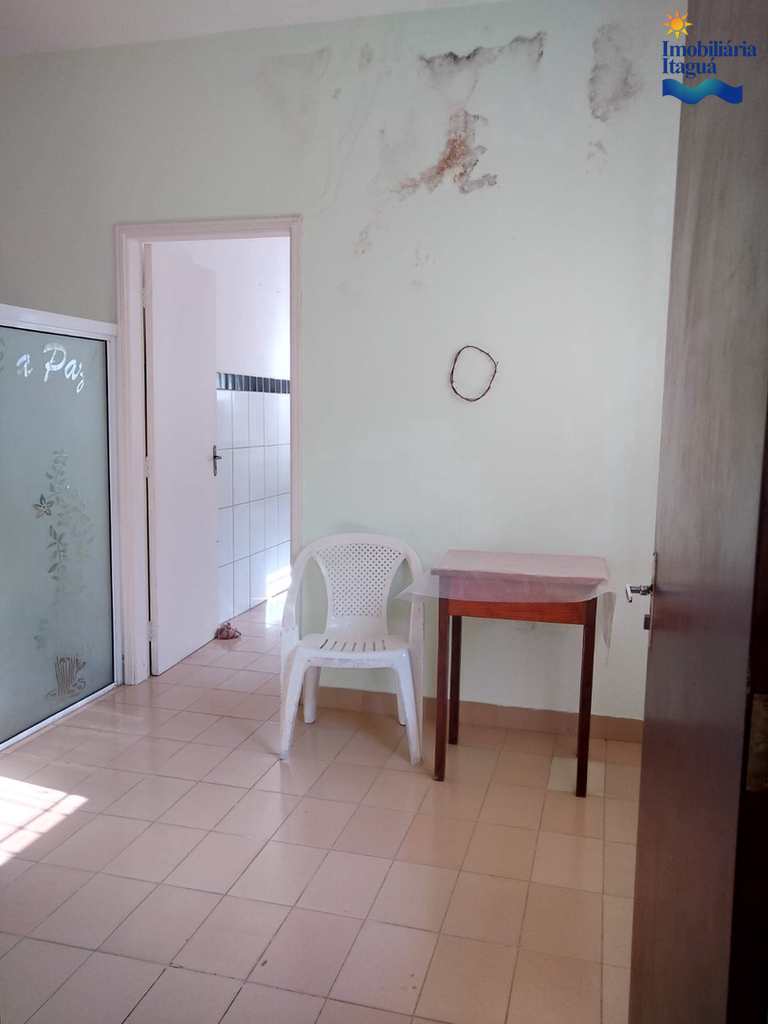 Casa em Ubatuba, no bairro Estufa I