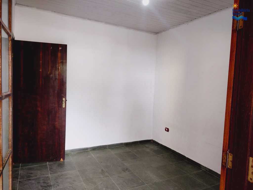 Casa em Ubatuba, no bairro Sumidouro