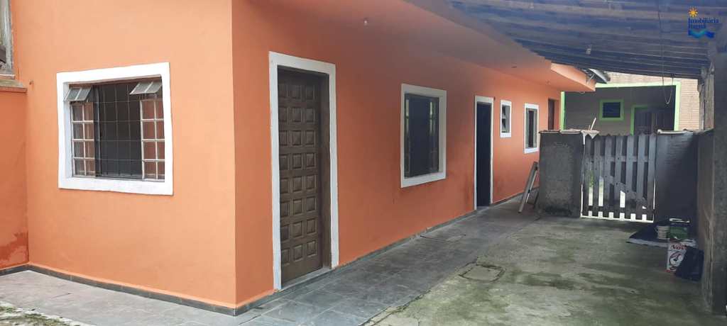 Casa em Ubatuba, no bairro Sumidouro