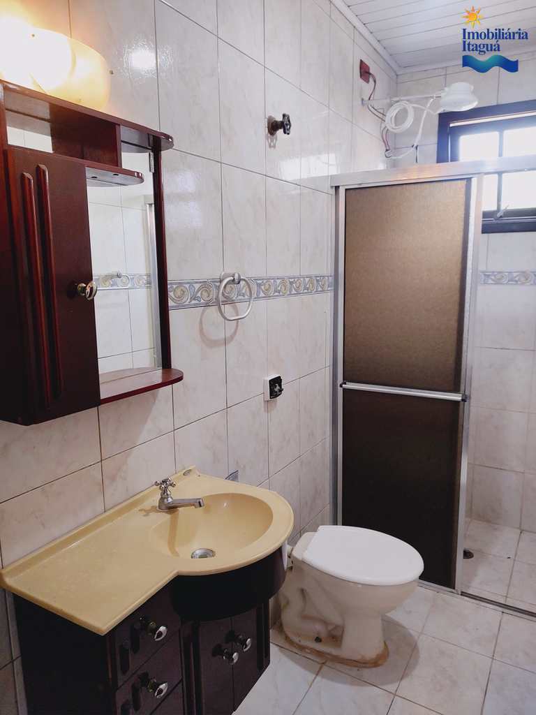 Casa em Ubatuba, no bairro Sumidouro
