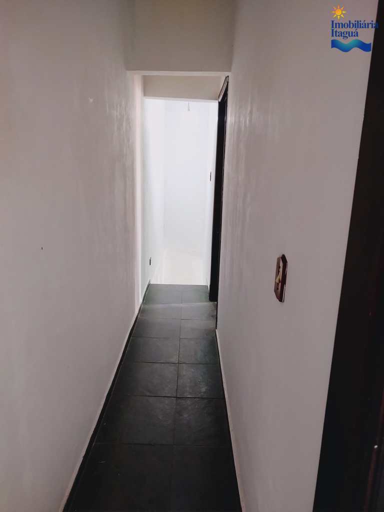 Casa em Ubatuba, no bairro Sumidouro