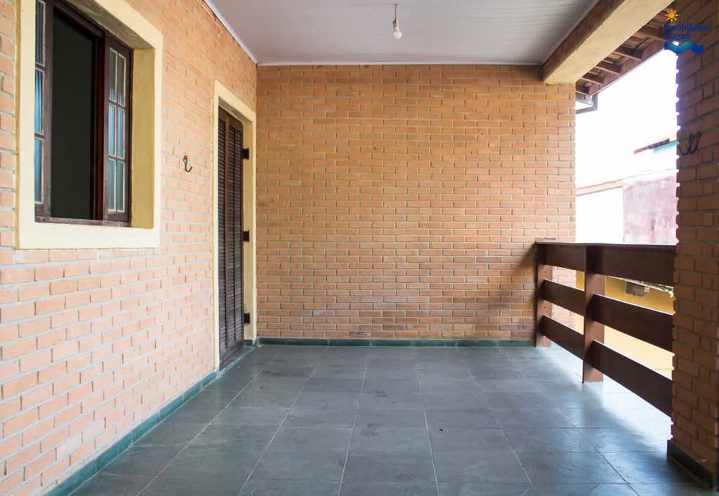 Casa em Ubatuba, no bairro Sumidouro