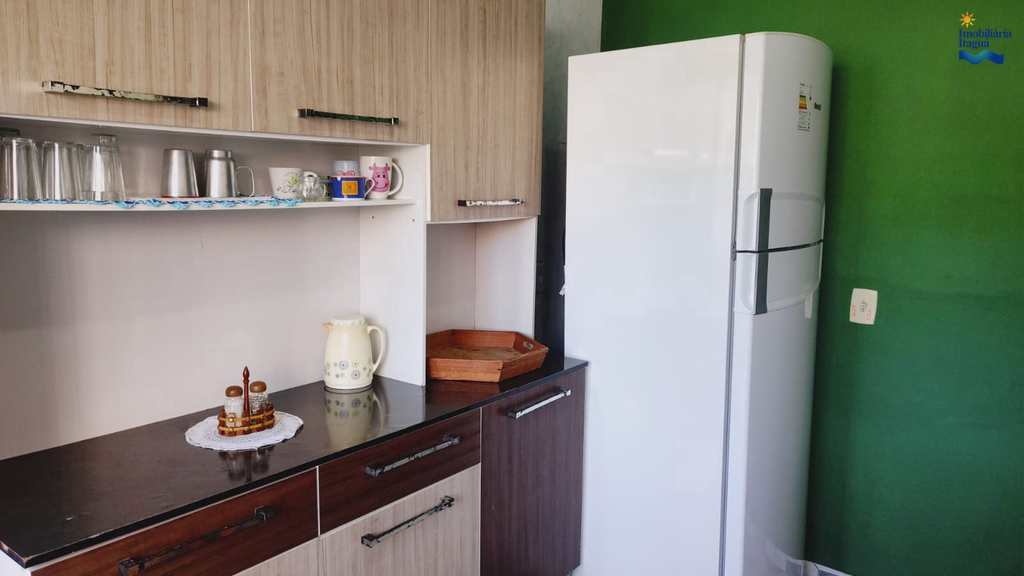 Casa em Ubatuba, no bairro Perequê Açu